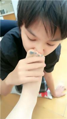 【伊潼】双奴-奴下奴-长靴踩踏/抽耳光/舔脏鞋臭脚 JS250120-40