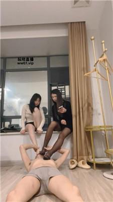 【软软】双S-骑狗背/轮流踩踏【双视角版】 bf52892