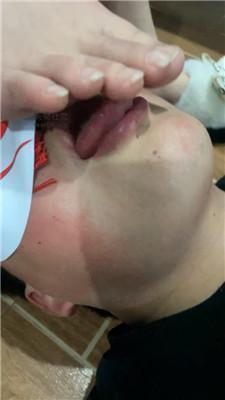 【小凤梨】姐妹花玩虐废物绿帽【双视角版】 JS250219-33