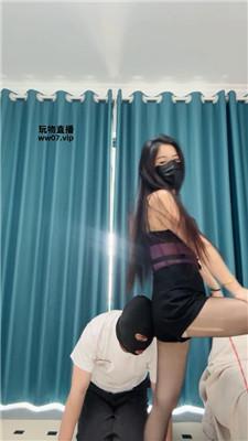 【辣辣BB】黑丝脚踩踏-虐乳-重度鞭打 JS250324-6