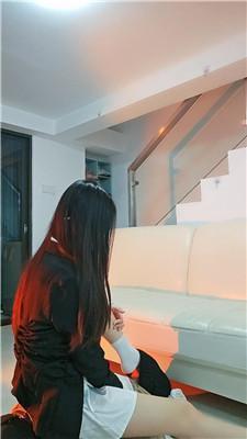 【嘉妮】毁容式踩脸/骑马转胯/小白鞋白袜辱 bf49447