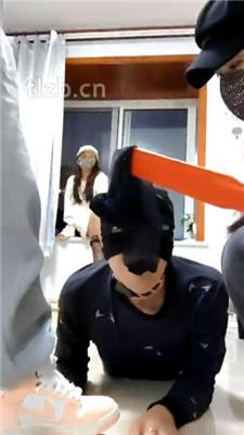 【文文文】3S素人虐打-踩踏/舔脏鞋底/头压垃圾桶【四视角版】