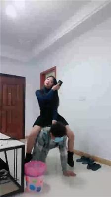 【杰依】骑马骑脖/闻鞋窝/靴子恋足舔