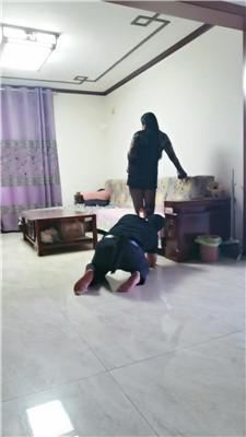 【冷艳】物化人体擦鞋器 JS250507-18