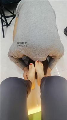 【苏苏不苏】裸足踩虐骑马驯化 JS250319-44