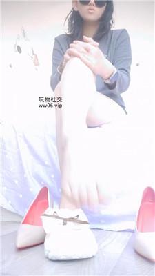 【樱花落】闻袜子的香气    250117-16