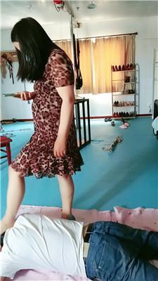 【青云】圈养体验各种刑具【双视角版】 JS250504-31