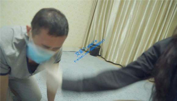 希雨暴虐偷闻丝袜的贱狗