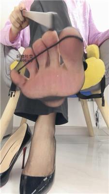 【小奕】ATM黑丝灯    250210-15