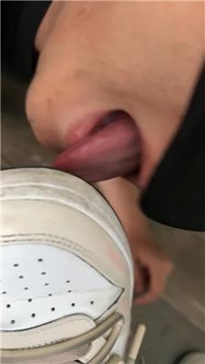 【小玉】狗舌清理脏鞋白棉袜 JS250506-19