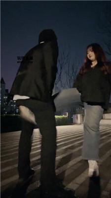 【黑兔】户外S-大学生小白鞋虐打 bf51390