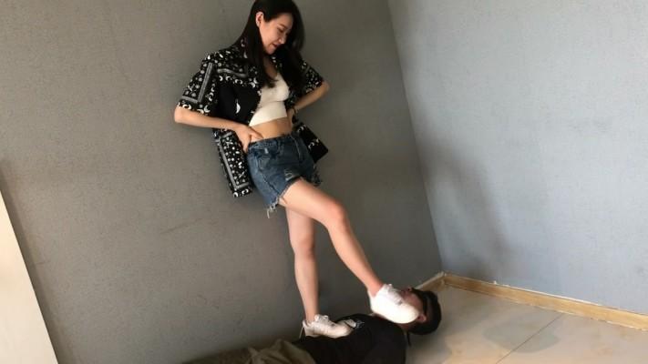 帮闺蜜教训渣男 YC-210901-4