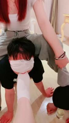 【甜心教主】双S双M-拖鞋塞嘴重度鞭打/骑马/运动鞋踩踏/喝圣水