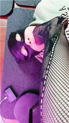 【冰炫女主】下跪清理脏高跟长靴 bf50870