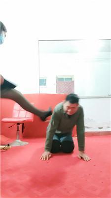 【沐颜】高跟鞋碾压踩-惨叫连连【双视角版】 JS250220-9