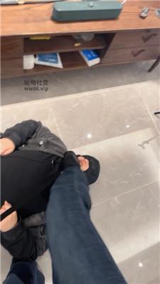 【素人挖掘机】臭脚丫捂脸/高跟短靴踩/骑马转胯 bf50400