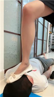 【苒溪】空姐S-换多双鞋全体重踩踏 bf49103