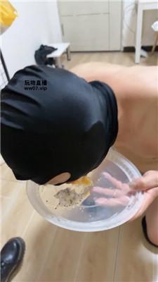 【米琦妙妙屋】皮鞋黑袜碾压踩-脚下喂食 bf53419