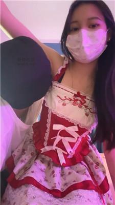 【甜恬】闻舔腋下/白袜裸足蹂躏踩 bf50635