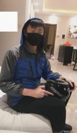 ViVi,欲调教外卖小哥