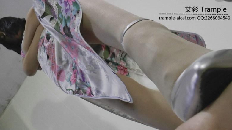 【PSLZ】女女-温妮旗袍高跟虐踩女奴