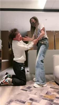 【梦樱】口球塞嘴/骑马/小白鞋踢踹/鞭打腿绞