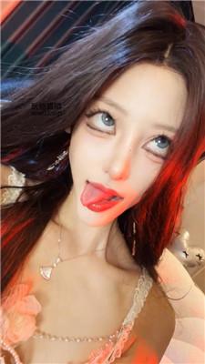 【龙妈】滚进来舔鞋底    250227-12