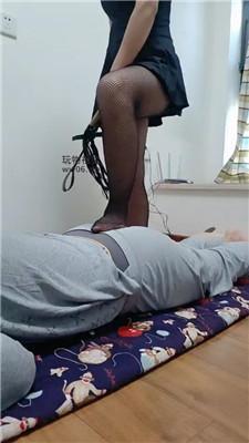 【思纯】性感黑丝网袜虐奴才 JS250120-35