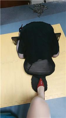 【东营天香百合】枷锁铁链囚禁变装奴 JS250505-23