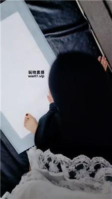 【苏可】狗嘴清理高跟玉足 JS250418-7