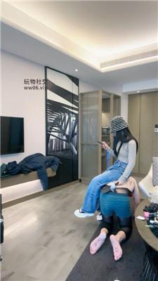 【阿冷】白袜塞嘴/全体重踩踏/涂鸦羞辱/裸足插嘴 bf49095