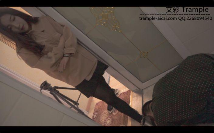 南一生活化羞辱调教