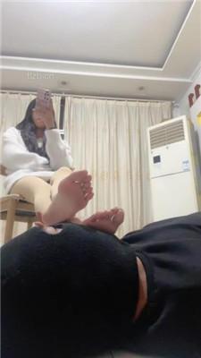 【苏西】裸足全体重踩踏/短靴踩狗头/提档