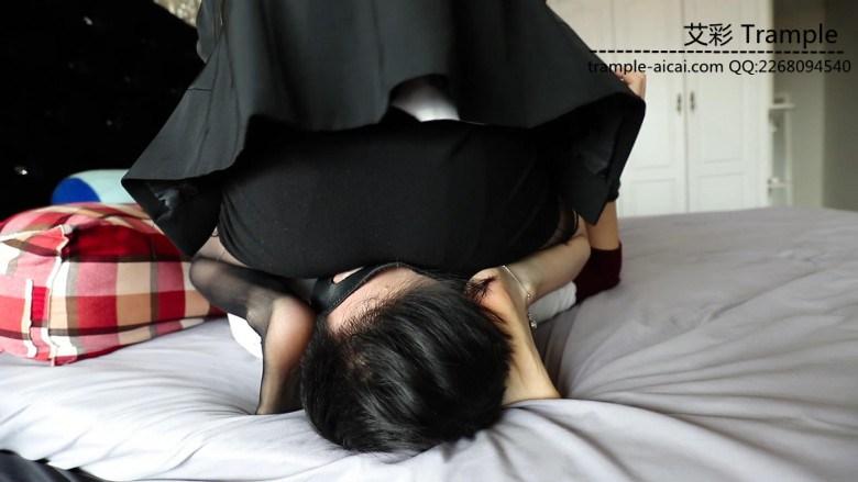 〖H.P.L栖心之栈〗—工人讨薪被羞辱