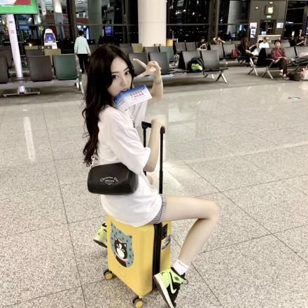 欢度五一巨献-白靴女王残酷调教