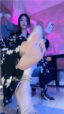 【梦二】乳母裸足高跟控    250501-10