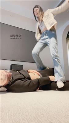 【沐沐大大】牛仔裤女神白袜脚虐杀 JS250208-2