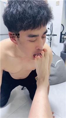 【刘二狗】舔脏长靴肉丝脚-赏赐圣水 bf51710