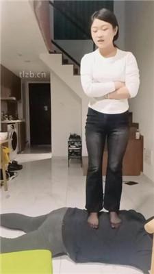 【馨主】手铐捆绑/滴蜡/喂漱口水/人体座椅【双视角版】