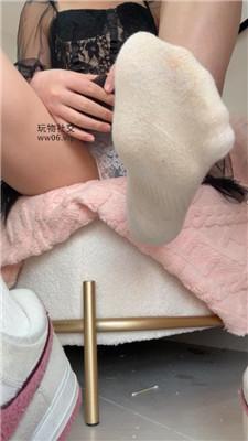 【凹凸曼】脏棉袜洗脑当马桶    250119-3