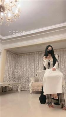 【桃幼幼】白富美公主-高跟美腿踩虐/插嘴