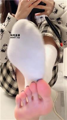 【怡宝】吃饭狗子    250331-25