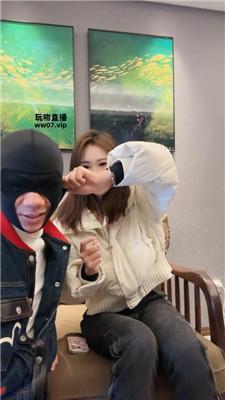 【狗哥】开发素人小姐姐-耳光踢裆-白袜踩踏 bf51477