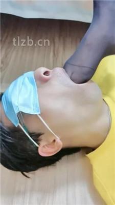 【魔鬼天使】美女家教上门补课-高跟长靴踩虐/衣架鞭打