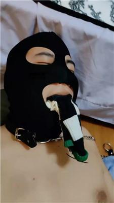 【冰女王】闻着臭袜子臭脚丫发骚 JS250308-35