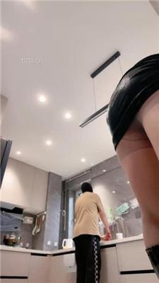 【冷颜】真实圈养家奴犬化实录【上】