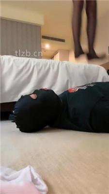 【雅儿】双S-黑丝-帆布鞋踩踏/闻白袜臭鞋窝