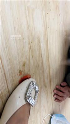 【苒溪】强迫男友舔妹妹的脏鞋 JS250525-36