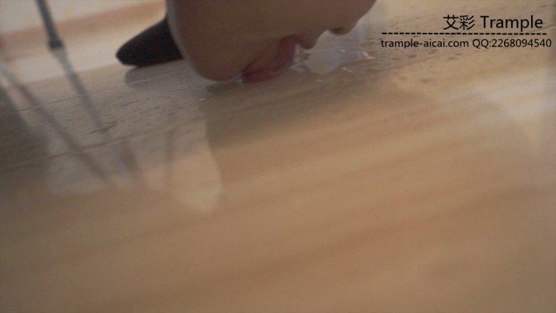 南一生活化羞辱调教