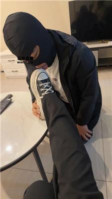 【华鲁S区】舔闻脏鞋臭脚丫-碾压踩 JS250330-14